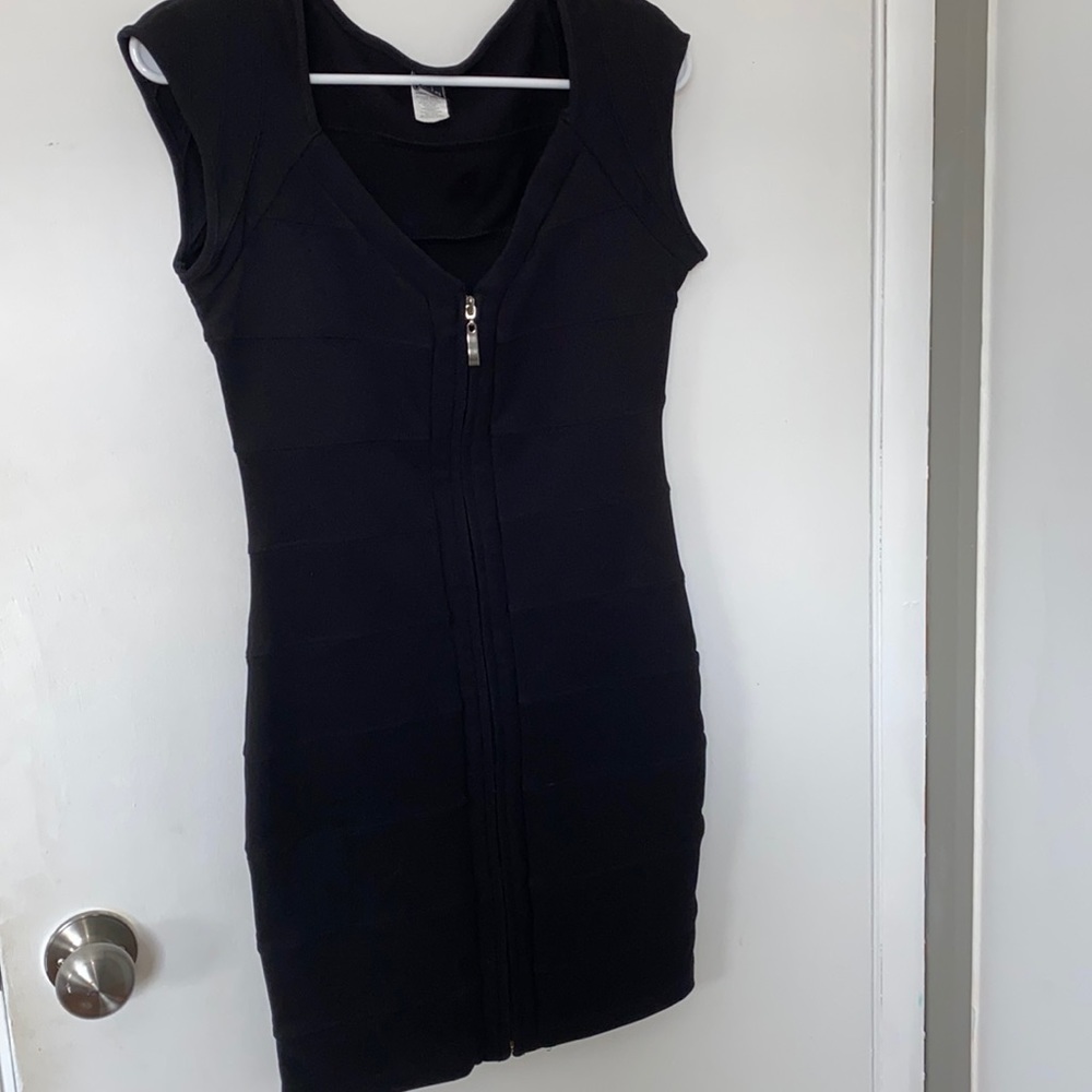 Chelsey dress. All black, zipper goes all the way down. Does not fit me anymore